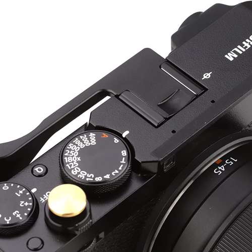 Haoge Metal Hot Shoe Thumb Up Rest Grip For FUJIFILM X-E4 (專用指柄)