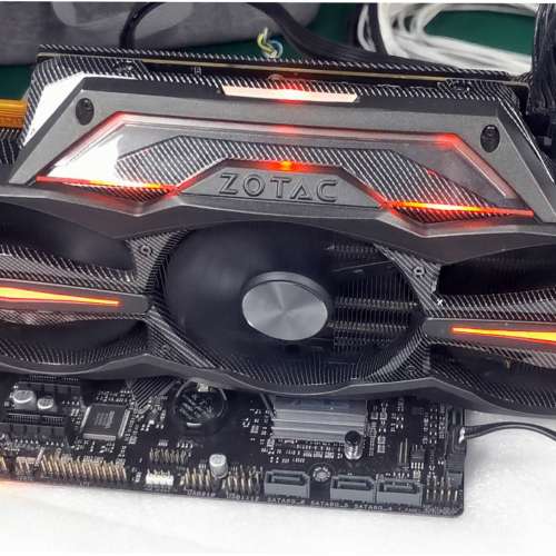 ZOTAC GeForce GTX 980 AMP! Extreme 4GB GDDR5 HDMI DVI DisplayPort Graphics Cards