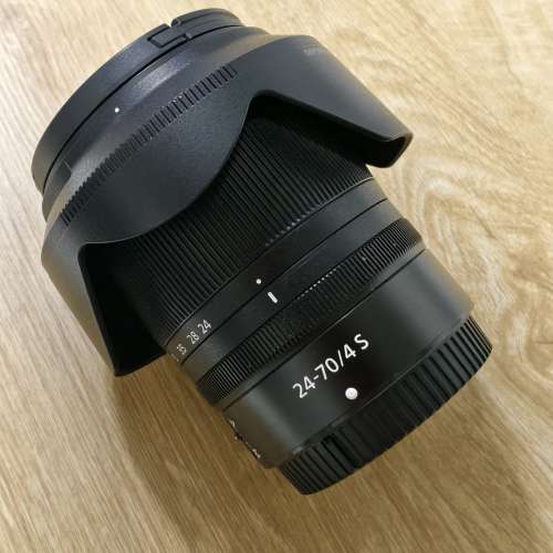 Nikon z 24-70mm F4 S
