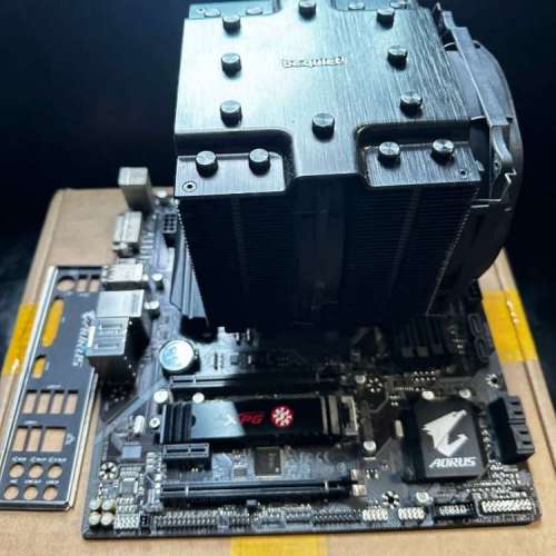 AMD R5 3600X + B450 Aorus + DarkRock Pro4 +Gskill DDR4-3600 8Gx2 ($800)