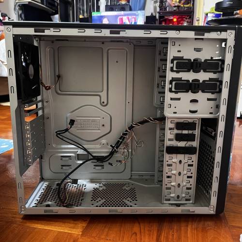 Cooler Master Elite 334U mATX ATX 電腦機箱