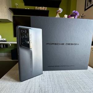 旺角店 熱賣點 未拆封*100% new HONOR 榮耀 Magic V2 RSR 保時捷設計 Porsche design
