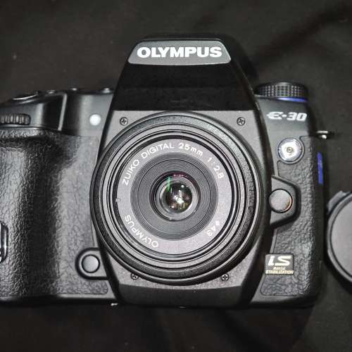 olympus E-30 E30  + 奧林巴斯 25/2.8 25mm  25 冇盒冇單冇證 冇罩 跟1電一充  功能...