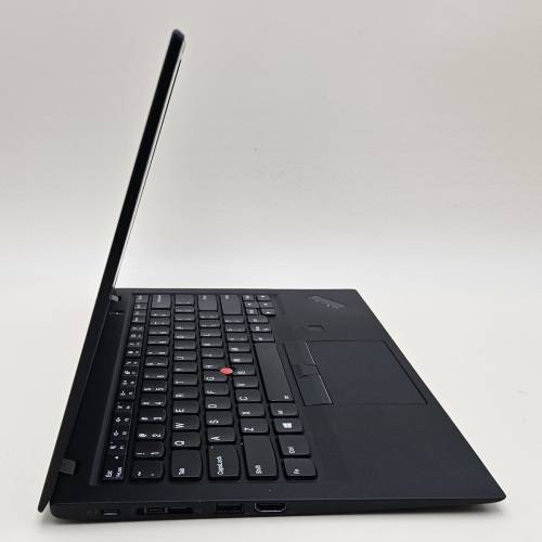 16g板載 X1 Carbon Gen6 ThinkPad 14" Lenovo i5-8350U 16g ram 256g SSD 1.13kg
