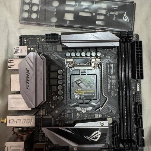 ASUS ROG STRIX Z270i ITX MOTHERBOARD 底板 主板 INTEL LGA1151