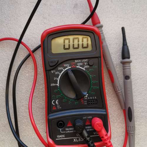 數位萬用電錶XL830L