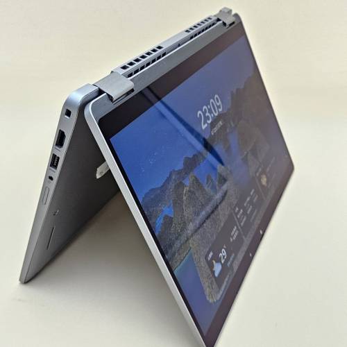DELL 5320 11代CPU二合一13.3觸摸屏 Latitude（i5-1135G7 , 16G ram + 256GB SSD）...