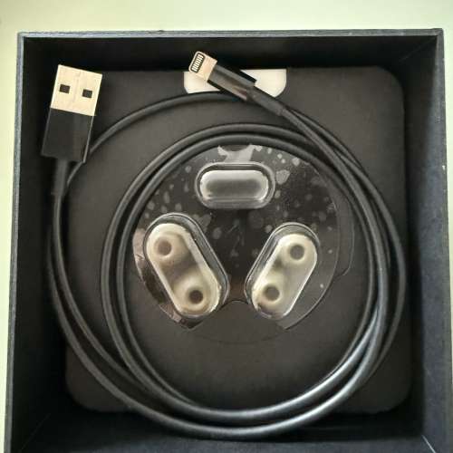 Powerbeats Pro Handsfree 連盒（有意請WhatsApp 9817 3193）