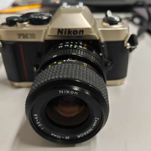 NIKON FM10