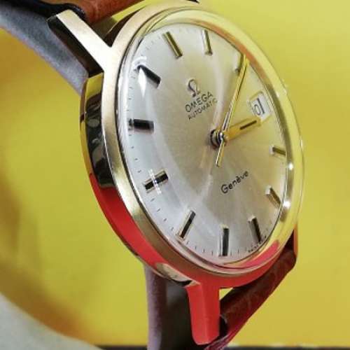 Vintage Omega (亞米茄) 18k Solid gold 皮帶腕錶.