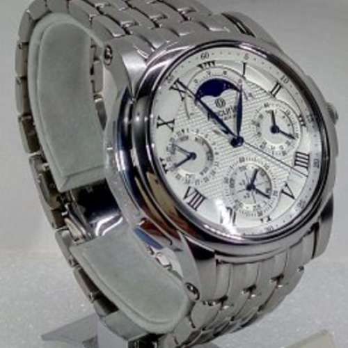 Accurist 石英 萬年曆,多功能鋼帶腕錶