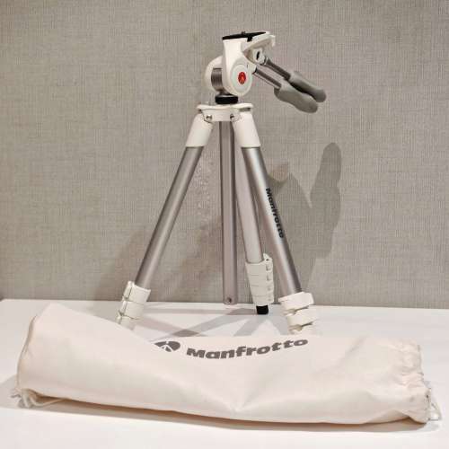 Manfrotto Compact Advanced Alu. Tripod w/ 3-way Head