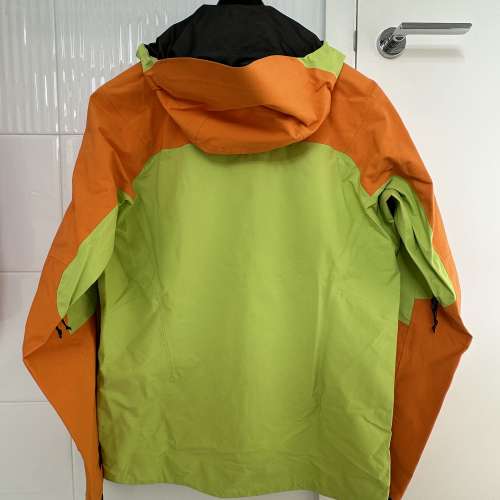 Patagonia Super Alpine Jacket CORE-TEX size M 85% new