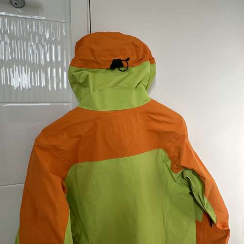 Patagonia Super Alpine Jacket CORE-TEX size M 85% new