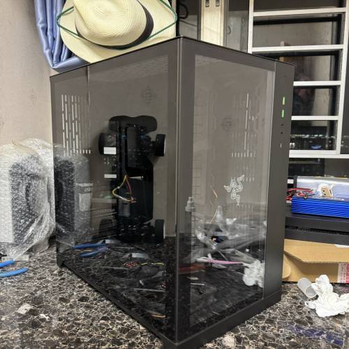 lian li o11d razer