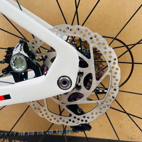 特價款式 2025 TWITTER R5 PRO 二代 24速碟剎桶軸碳纖維公路車 送水架前後蛙燈