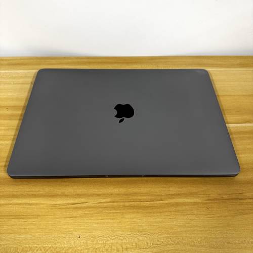 MacBook Pro 2019 13‘’吋 16G RAM 512G SSD i5 四核晶片2.4Ghz 手提電腦筆記本蘋...