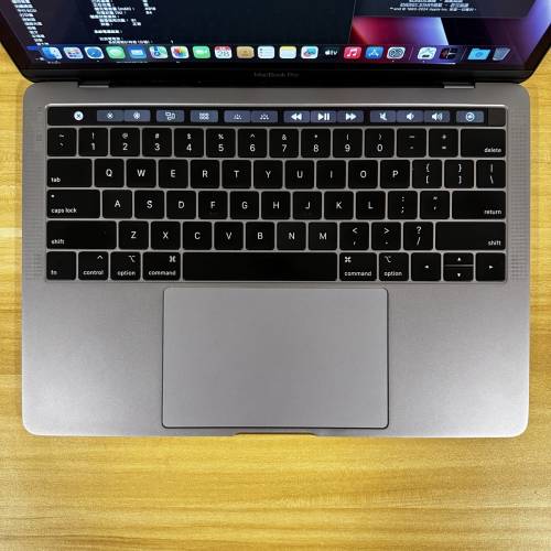 MacBook Pro 2019 13‘’吋 16G RAM 512G SSD i5 四核晶片2.4Ghz 手提電腦筆記本蘋...