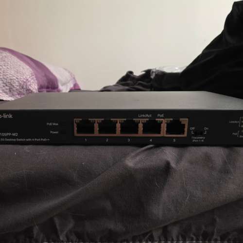 TP-Link  2.5G POE桌面交換機 5 埠