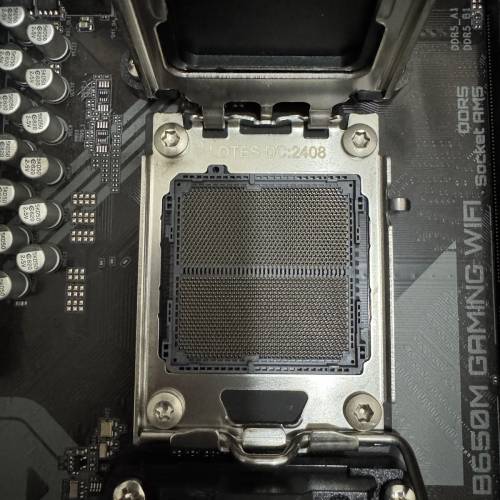 Gigabyte B650M GAMING WIFI motherboard AMD AM5 matx Ryzen