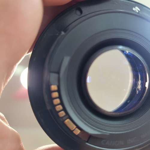 Canon EFS 15-85mm is usm 及50mm 1.8 2代定焦鏡