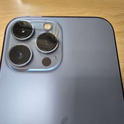 iphone 13 Pro Max 512g (銀藍色)