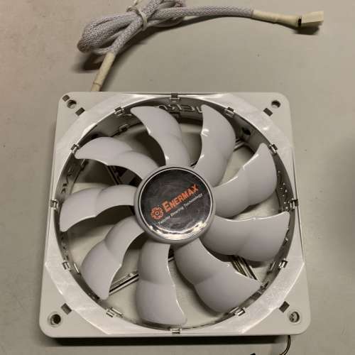 Enermax 白蝠 and D.F.VEGAS DUO 12cm 4-pin PWM Fan 機箱 風扇 可拆扇葉