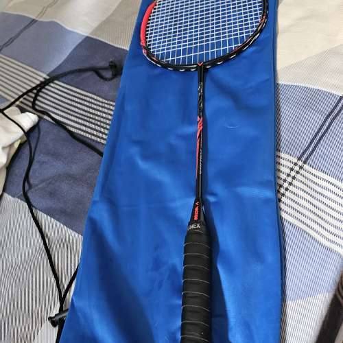 Victor 黑龍牙羽毛球拍