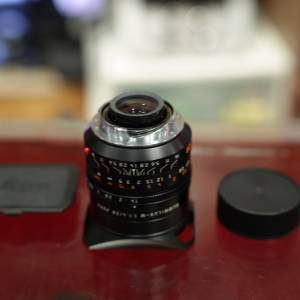 Leica Summilux-M 35mm F/1.4 Asph #4194517
