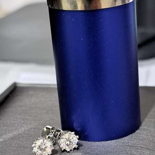 925 銀莫桑石耳飾 百搭鑲嵌星芒雪花耳釘