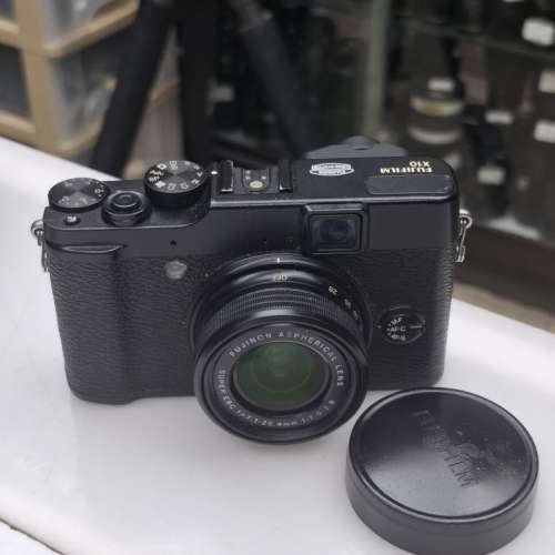 FUJIFILM X-10 一义一電