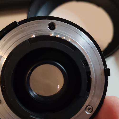 放95%新無花無MO兼少少塵原NIKON AF20mm 1.8 D鏡連HB-1遮光罩全套=$1000