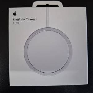 Apple MagSafe charger