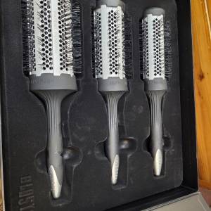 Blaster ultra brush 吹Set 頭髮梳，大中細size 3個
