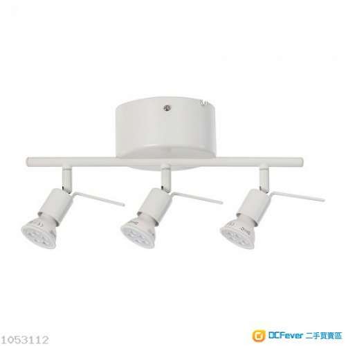 宜家TROSS三頭天花射燈連燈軌燈胆3個 白色