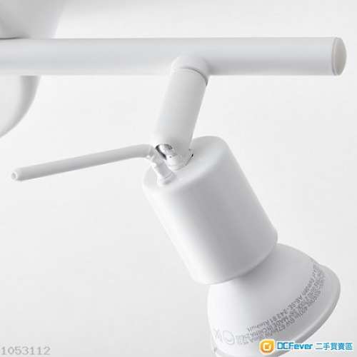 宜家TROSS三頭天花射燈連燈軌燈胆3個 白色