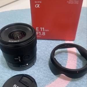 sony 11mm F1.8 連盒