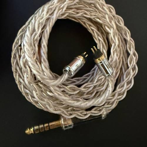 Effect Audio Horus x Leonidas II 8w 4.4mm  2pin 有保養