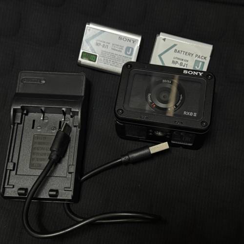Sony Cyber-shot DSC- RX0 II (非RX100 系列， ZV1…)