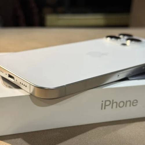 Iphone 16 pro max 256G 白色 電池100%有保養