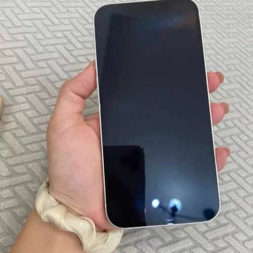 Apple iPhone 12 256G 6.1寸大螢幕，功能全部正常運作，電池效能100 %，電池良好，...