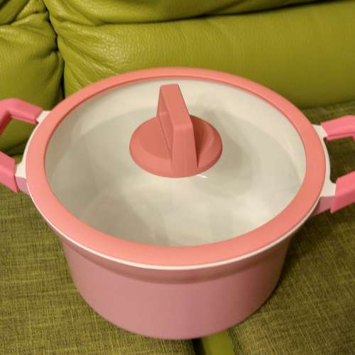 全新陶瓷煲 有包裝盒