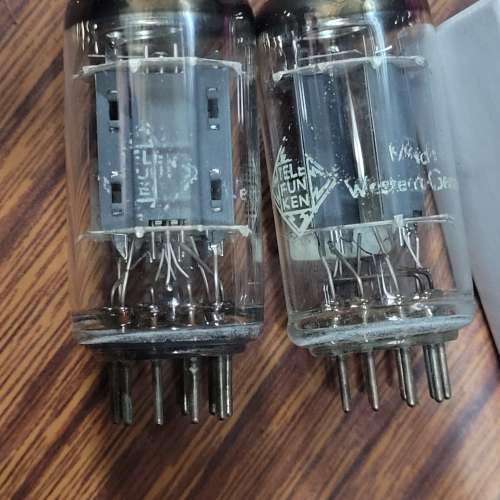 Telefunken ECC83 12AX7 坑屏