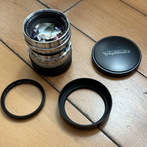 Voigtlander Nokton 50mm 1.5 Aspherical VM (Leica M Mount)