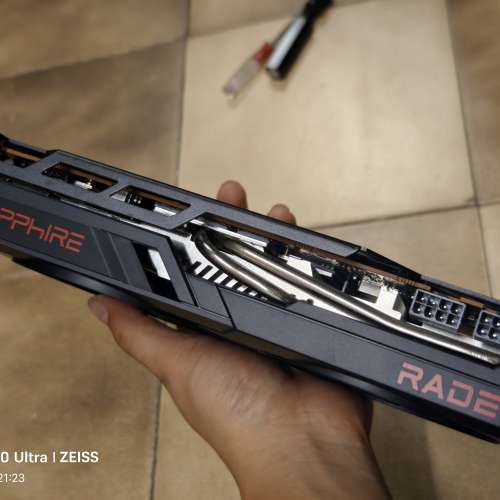 RX6750GRE 12GB藍寶石白金