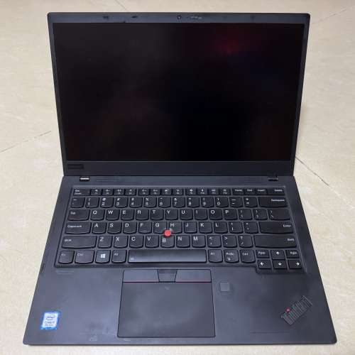 Lenovo Thinkpad X1 carbon 7th Gen 2K HDR display and NFC i7-8565U