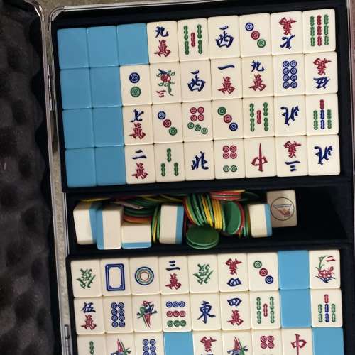 有鐵盒麻雀