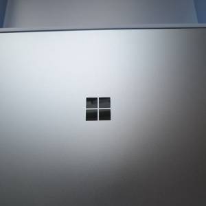 Microsoft Surface Laptop 7, Snapdragon x Elite 16g ram  512g ssd