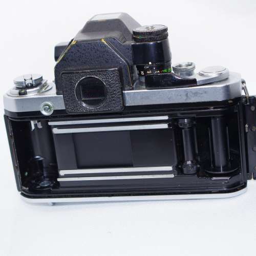 Nikon F2 chrome SB2 metering + Nikkor 35mm f2 AIS