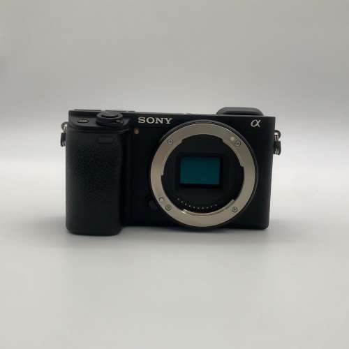 行貨 99新 Sony a6300 19xx快門 長期放防潮箱  不是nex5 nex6 nex7 a6000 a6100 a6400